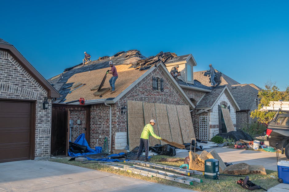 Walnut Creek Roofers install crew at work